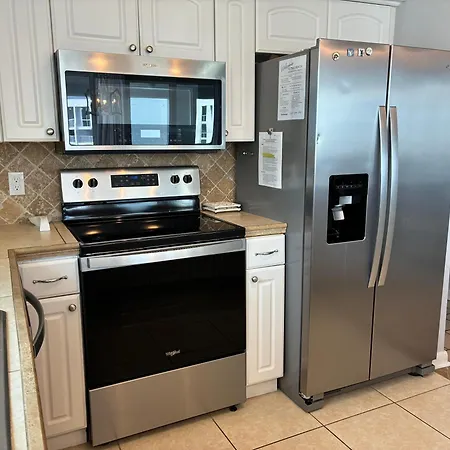 2111 - Shoreline Towers Unit Upgraded Condo- Free Beach Setup!